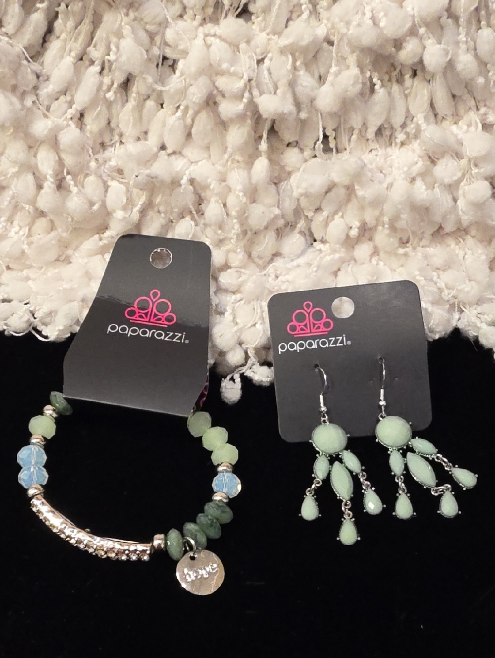 paparazzi Mint Green Bead Bracelet with Matching Dangle Earrings
